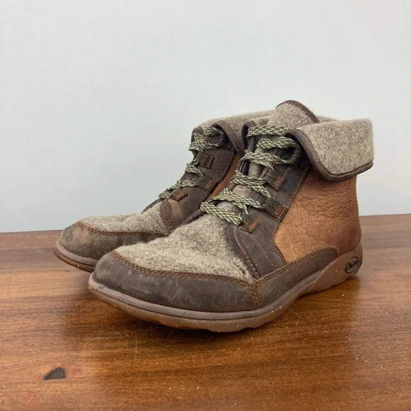 Chaco Shoes Chaco Barbary Boots Pinecone Leather Casual Lace